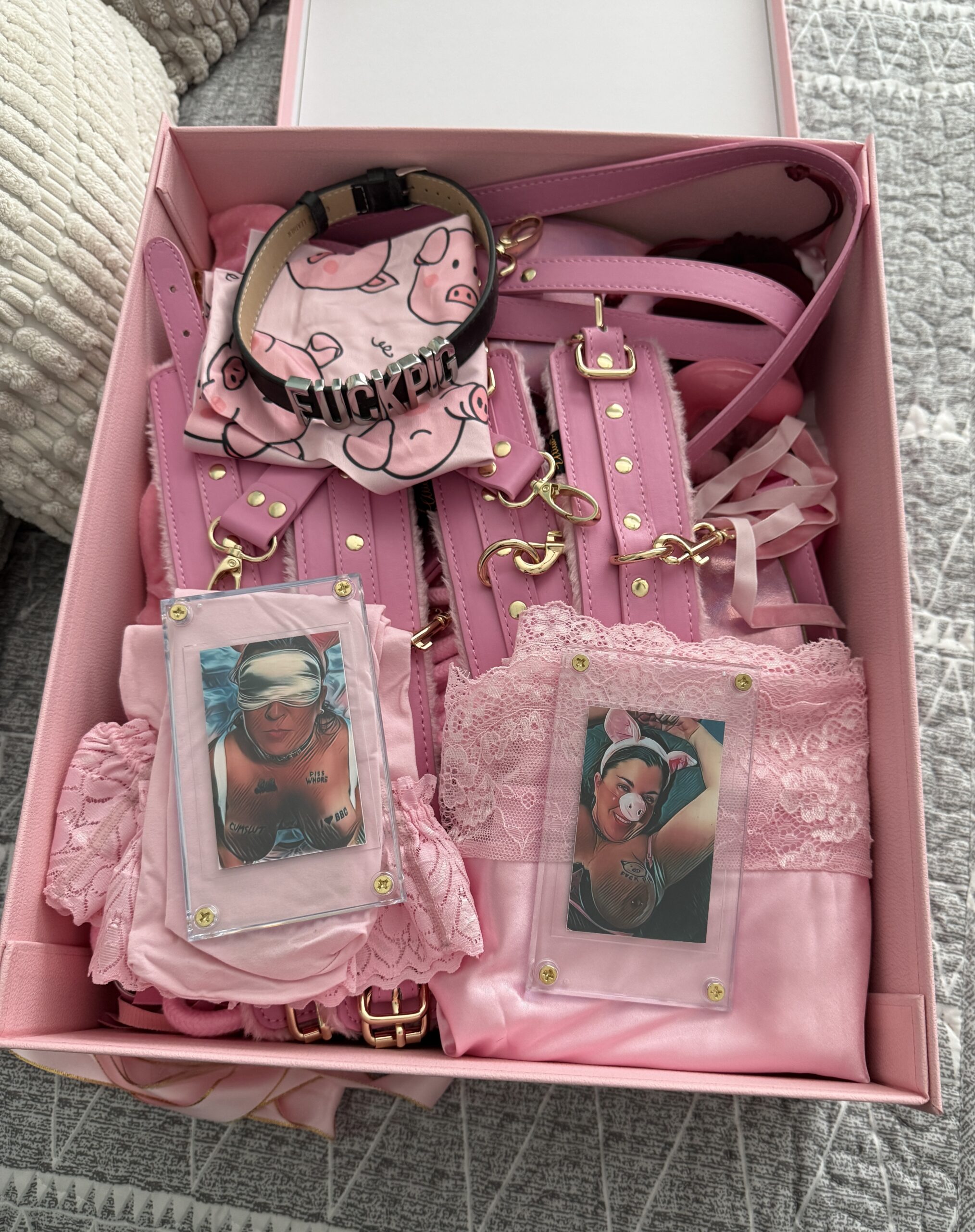 Miss Piggy Box Memorabilia Package From My Wildest GB Night! š„š· - Image 3